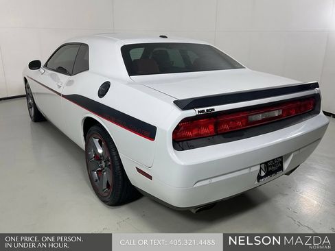 Used 2014 Dodge Challenger R/T Plus RWD image 8