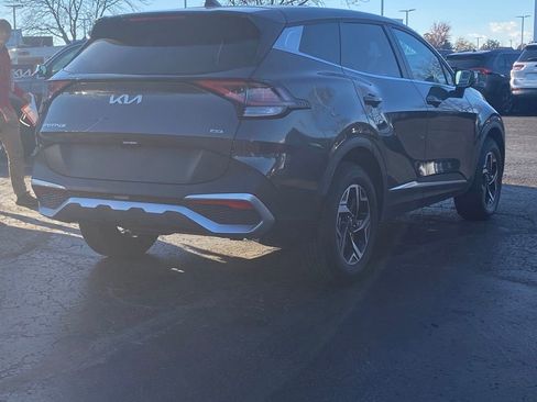 Certified 2024 Kia Sportage LX image 7