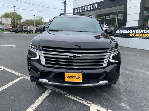 Used 2022 Chevrolet Tahoe High Country w/ Premium Package 2 AWD/4WD image 2