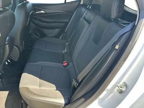 Used 2024 Buick Encore GX Preferred w/ Comfort Package AWD/4WD image 11
