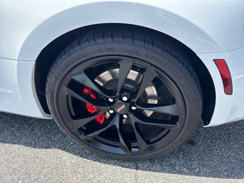Used 2023 Chevrolet Camaro SS RWD image 17
