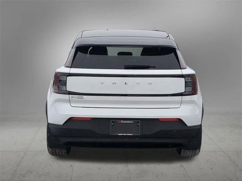 Certified 2025 Volvo EX30 Plus w/ Protection Package Premier image 5