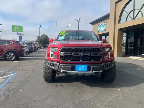 Used 2018 Ford F150 Raptor w/ Equipment Group 802A Luxury image 2