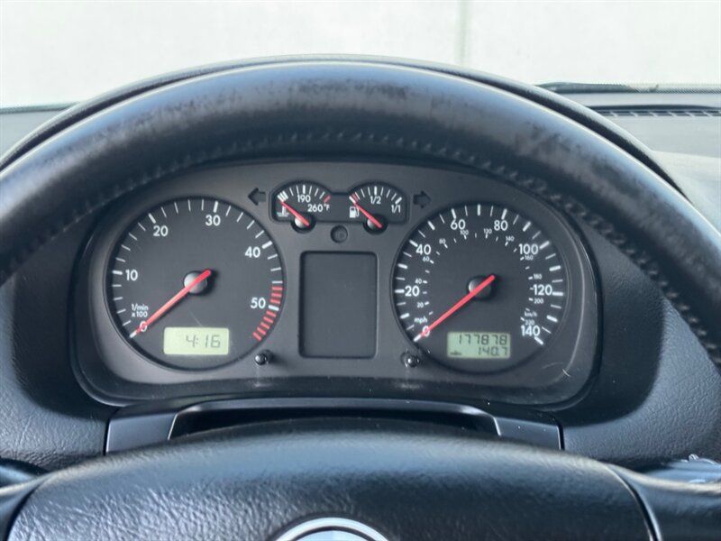 Used 2003 Volkswagen Jetta GLS FWD image 24