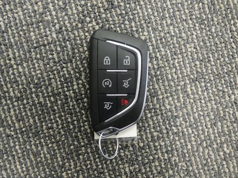 Used 2022 Cadillac Escalade Premium Luxury image 48