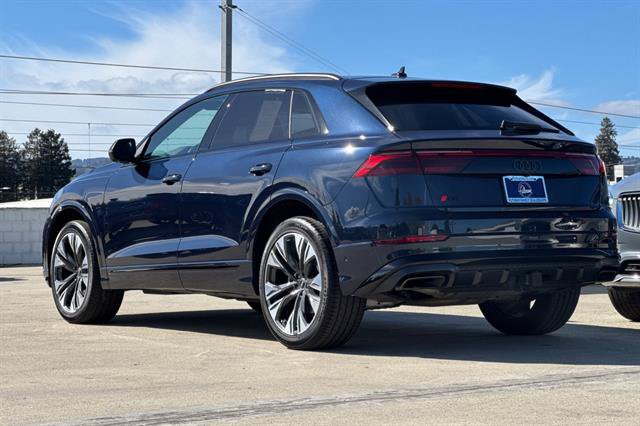 Used 2024 Audi Q8 Premium Plus w/ Premium Plus Package AWD/4WD image 5