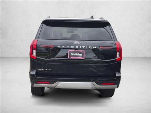 New 2026 Ford Expedition Platinum w/ Driver's Package AWD/4WD image 7