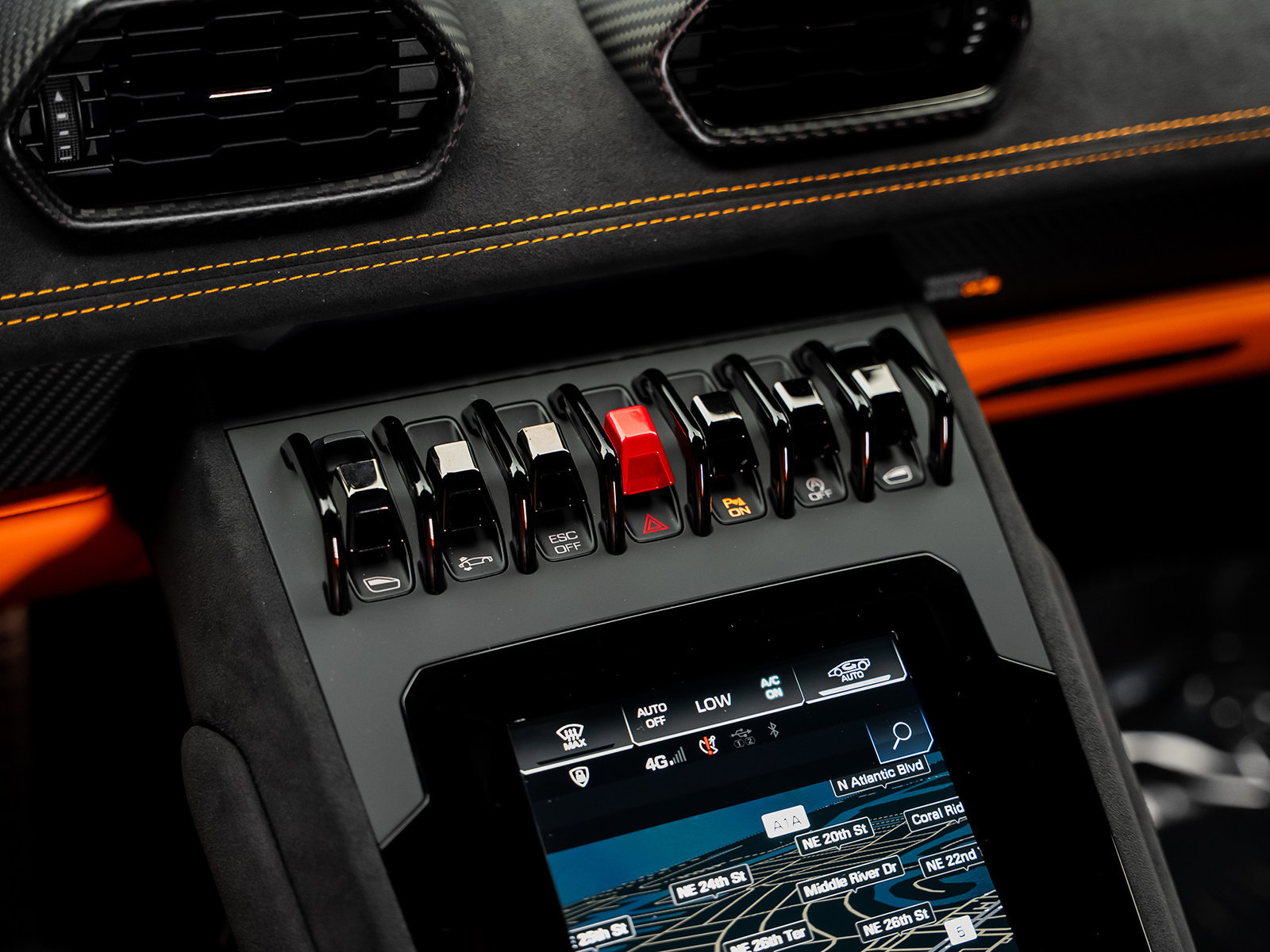 Used 2023 Lamborghini Huracan Tecnica RWD image 45