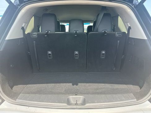 Used 2025 Nissan Pathfinder SL image 21