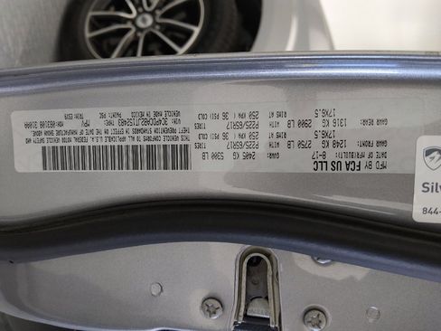 Used 2018 Dodge Journey SE w/ Popular Equipment Group image 33