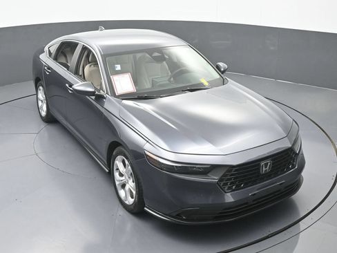 Used 2024 Honda Accord LX image 58