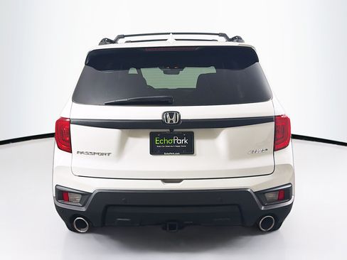 Used 2023 Honda Passport EX-L image 7
