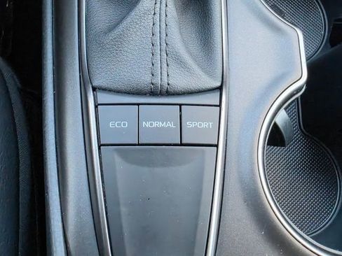 Used 2024 Toyota Camry SE w/ Cold Weather Package image 26