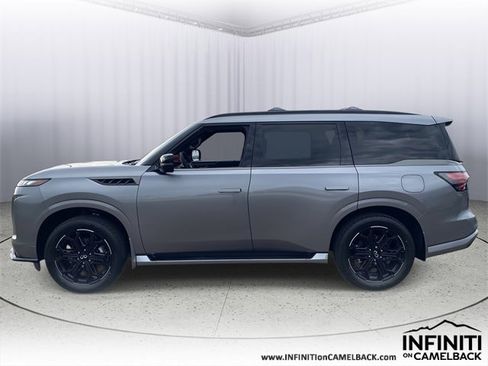 New 2026 INFINITI QX80 4WD image 2