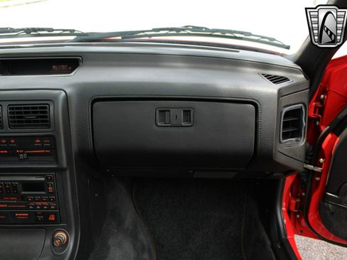 Used 1991 MAZDA RX-7 Convertible image 25