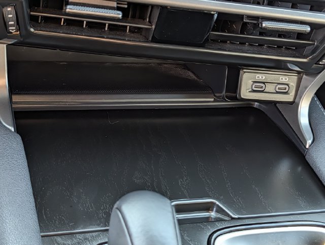 Used 2024 Lexus RX 350 Premium w/ Accessory Package (Z1) FWD image 17