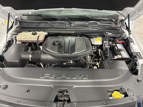 Certified 2025 RAM 1500 Laramie w/ Night Edition AWD/4WD image 8