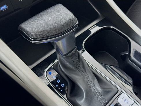 Certified 2024 Hyundai Tucson SEL image 18