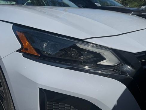 Certified 2024 Kia Forte GT-Line w/ GT-Line Premium Package image 8