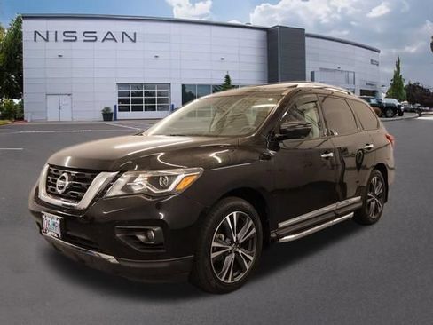 Used 2020 Nissan Pathfinder Platinum w/ Cargo Package AWD/4WD image 6