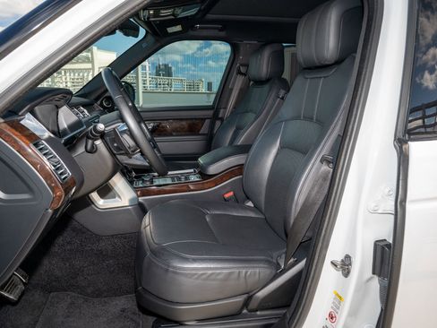 Used 2022 Land Rover Range Rover Westminster Edition image 23