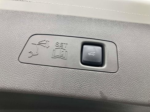 Certified 2022 Lincoln Corsair Reserve w/ Elements Package image 16