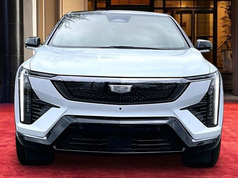 New 2026 Cadillac Optiq Sport 1 RWD image 3