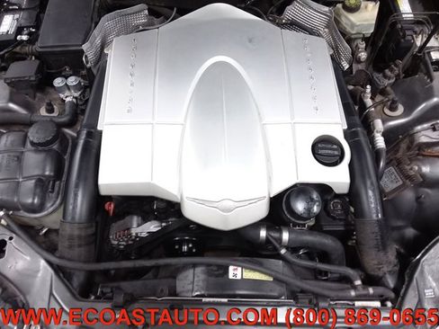 Used 2005 Chrysler Crossfire Limited image 9