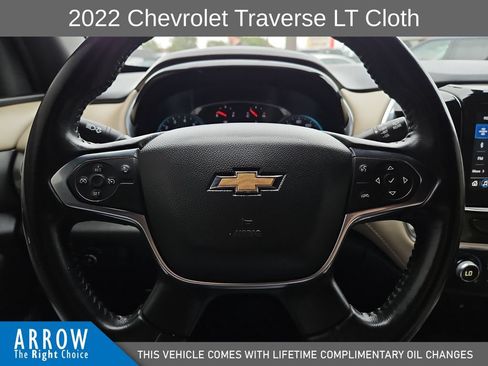 Used 2022 Chevrolet Traverse LT AWD/4WD image 27