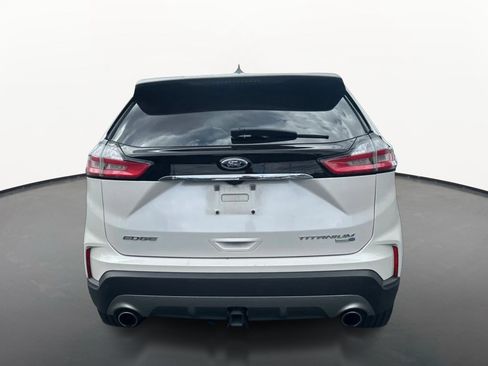 Used 2019 Ford Edge Titanium w/ Equipment Group 301A AWD/4WD image 4