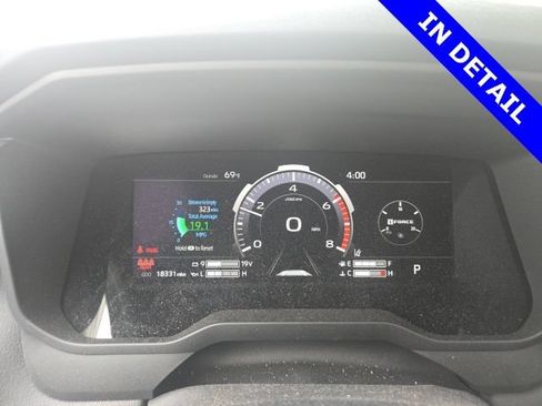 Used 2024 Toyota Tundra Limited AWD/4WD image 4