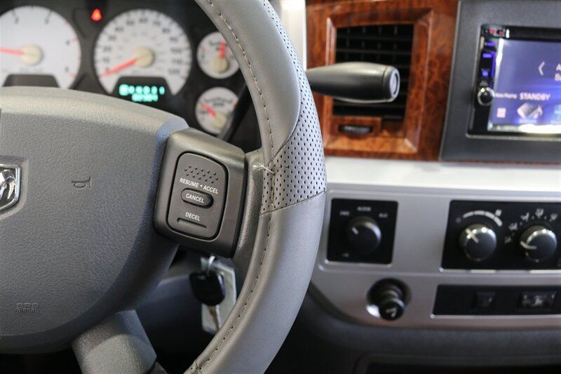 Used 2006 Dodge Ram 2500 Truck Laramie AWD/4WD image 69