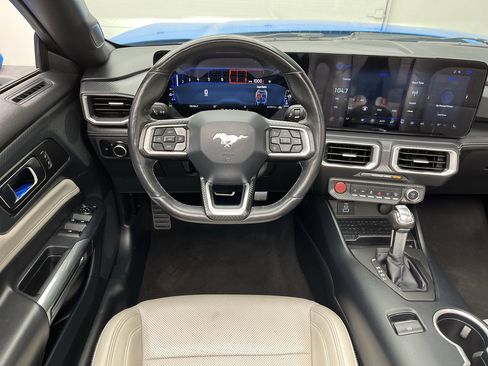 Used 2024 Ford Mustang Premium image 12