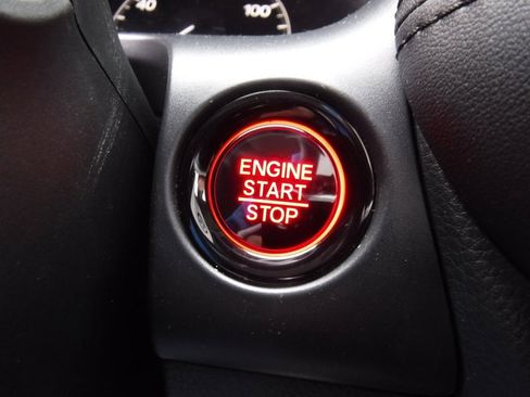 Used 2024 Honda HR-V LX image 19