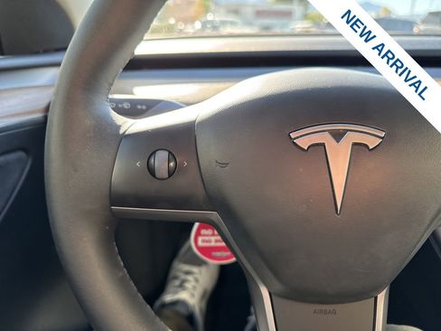 Used 2023 Tesla Model Y Long Range AWD/4WD image 20