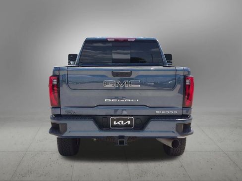 Used 2025 GMC Sierra 2500 Denali Ultimate AWD/4WD image 5
