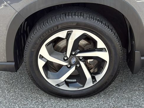 Certified 2022 Subaru Forester Touring AWD/4WD image 8