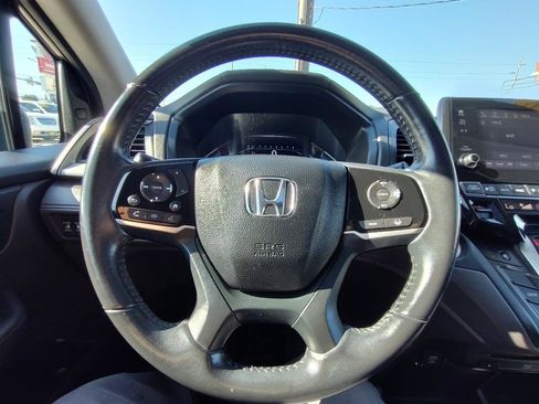 Used 2018 Honda Odyssey EX-L image 16