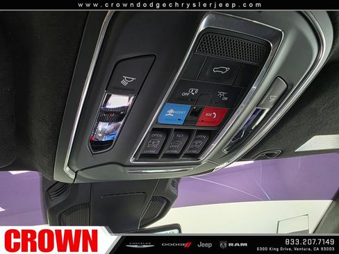 Used 2024 Jeep Wagoneer Launch Edition AWD/4WD image 25