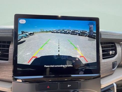 Used 2022 Ford Expedition Limited AWD/4WD image 14
