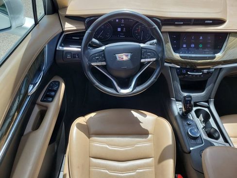 Used 2020 Cadillac XT6 Premium Luxury w/ Platinum Package AWD/4WD image 14