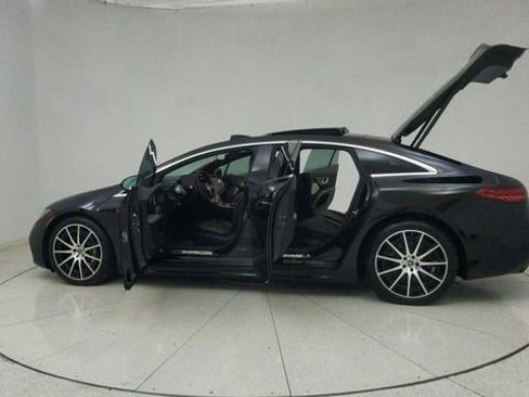 Used 2022 Mercedes-Benz EQS 450+ Sedan image 72