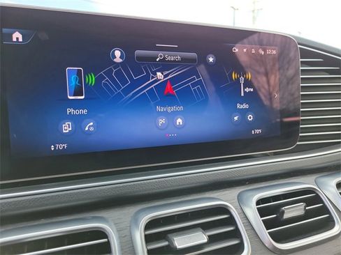 Used 2024 Mercedes-Benz GLS 450 4MATIC image 26