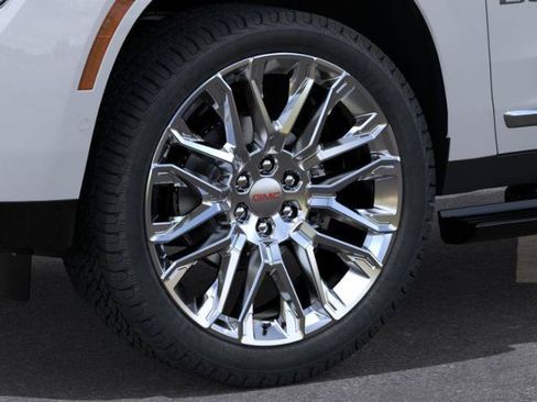 New 2026 GMC Yukon Denali w/ Denali Reserve Package AWD/4WD image 9