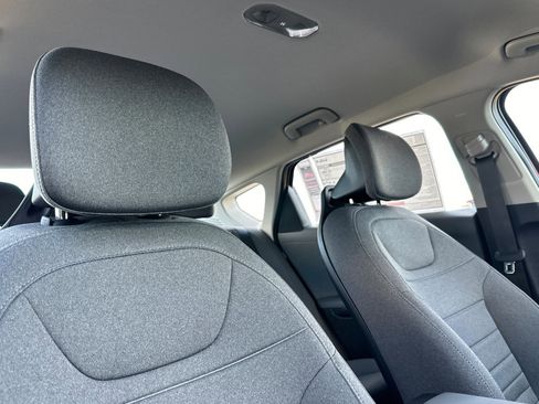 New 2025 Kia K4 EX image 17