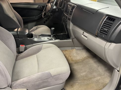 Used 2003 Toyota 4Runner SR5 image 13