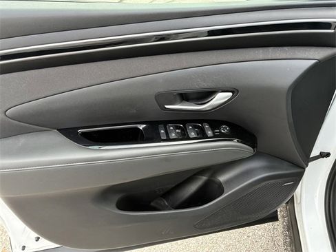 Used 2022 Hyundai Santa Cruz Limited image 20