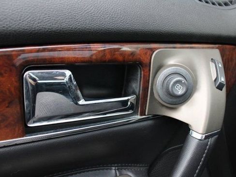 Used 2012 Lincoln MKX AWD image 8