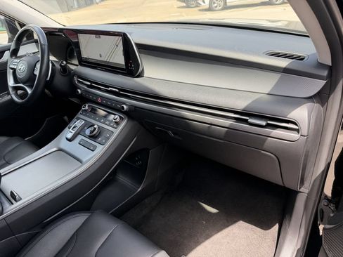 Used 2025 Hyundai Palisade SEL FWD image 29
