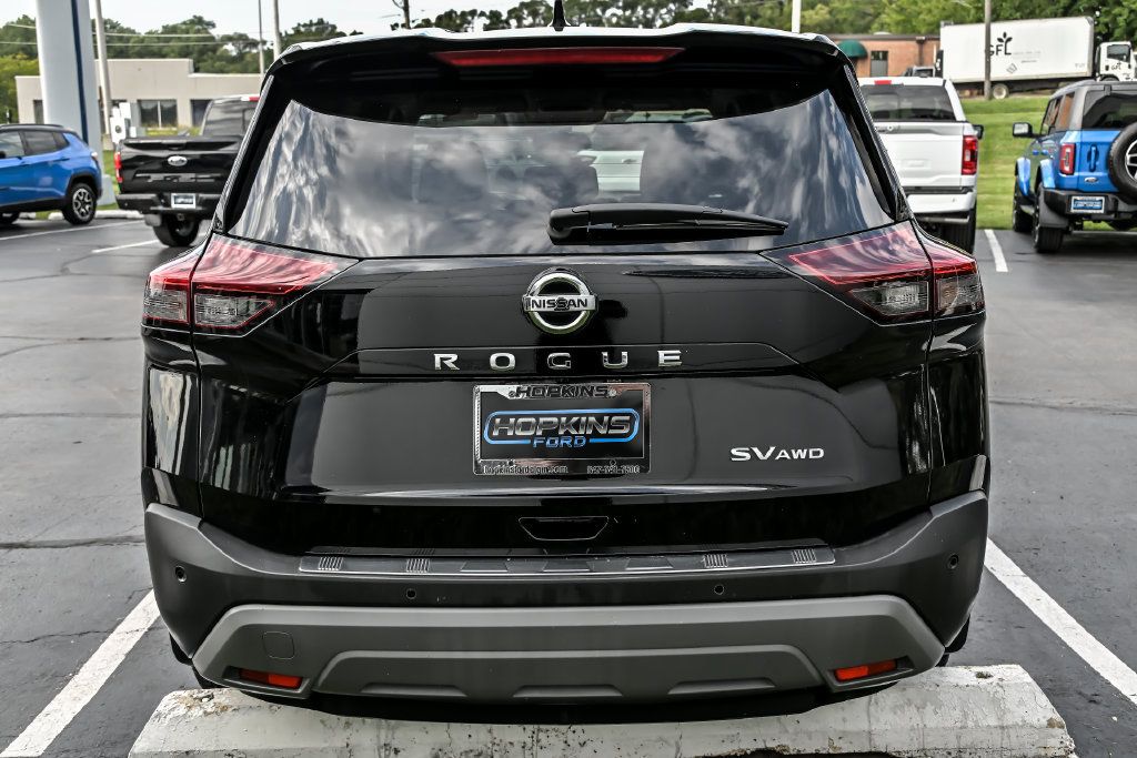 Used 2021 Nissan Rogue SV AWD/4WD image 7